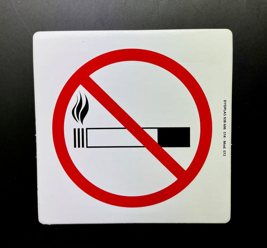 ADHESIVOS DE SEÑALIZACIÓN PROHIBIDO FUMAR FONDO BLANCO MODELO 072 / 082 desde 0,39€/u.